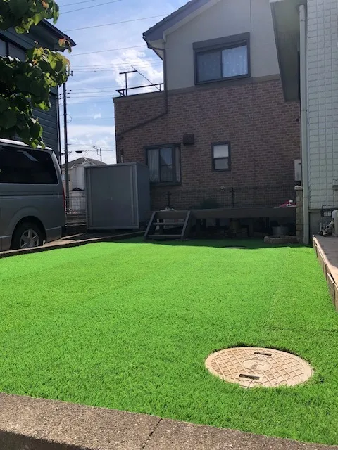 飯能市で人工芝のお庭に変身