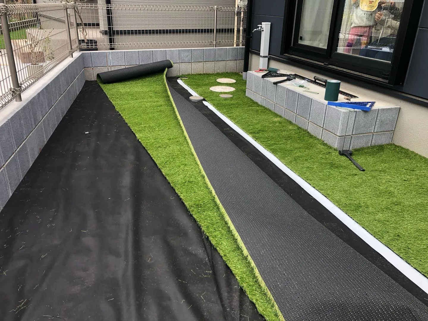 埼玉県で信頼できる人工芝施工業者をお探しの皆様🌟。