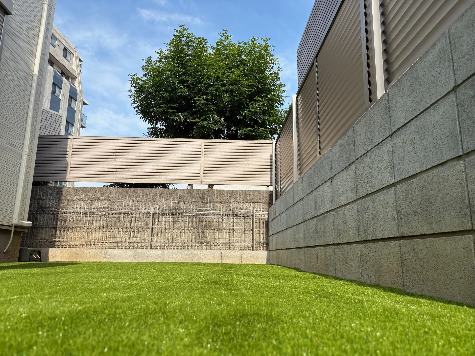 人工芝施工完成