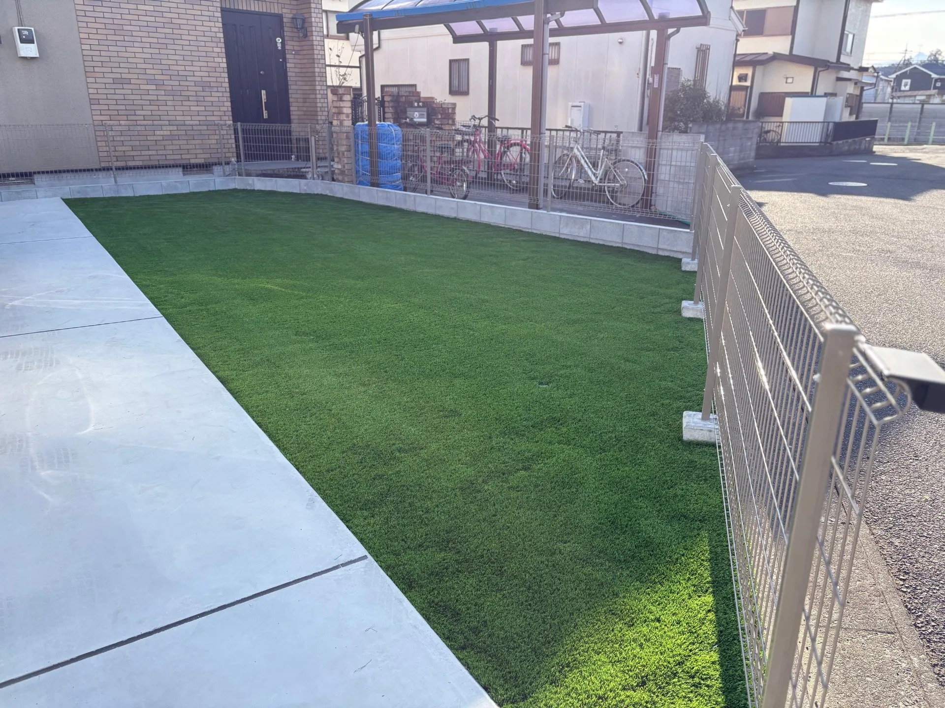 人工芝施工完了