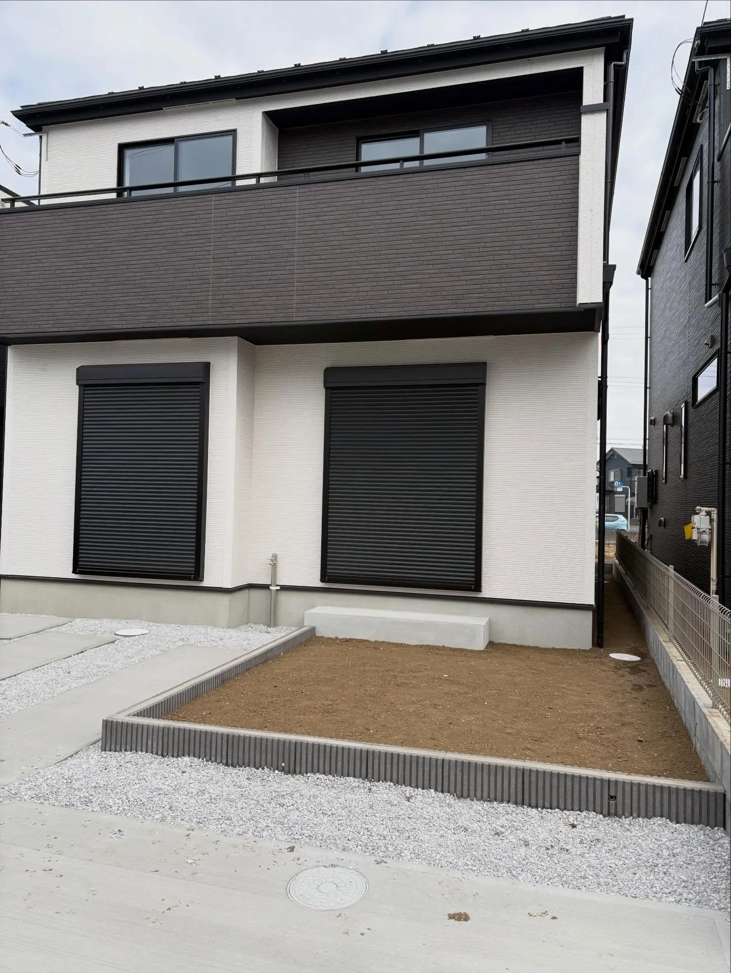 🚨新築の庭づくりで🏠