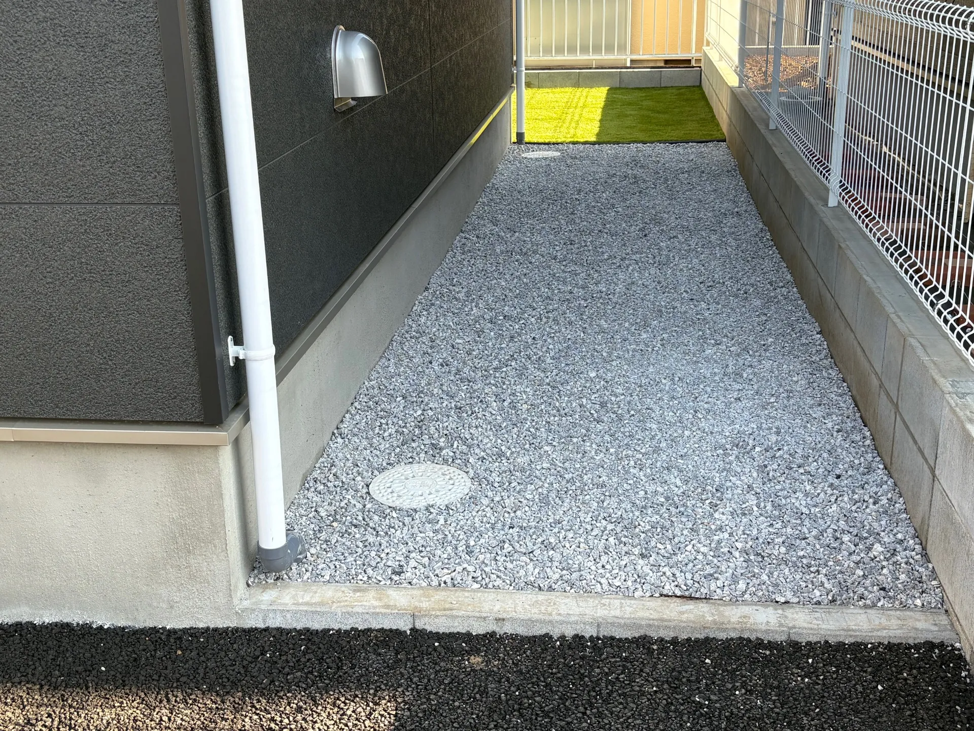 人工芝と砂利の相性もOK