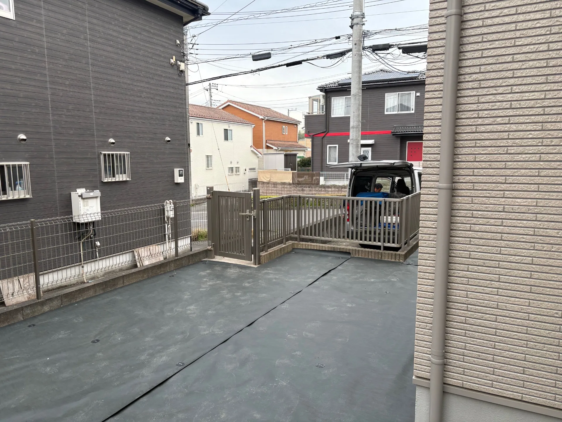 防草シート敷設