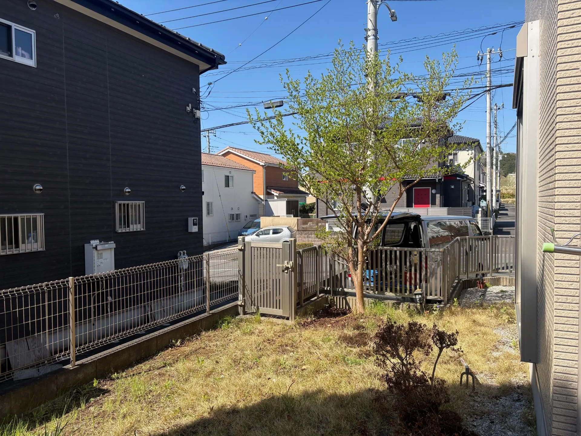 天然芝＆砂利のお庭