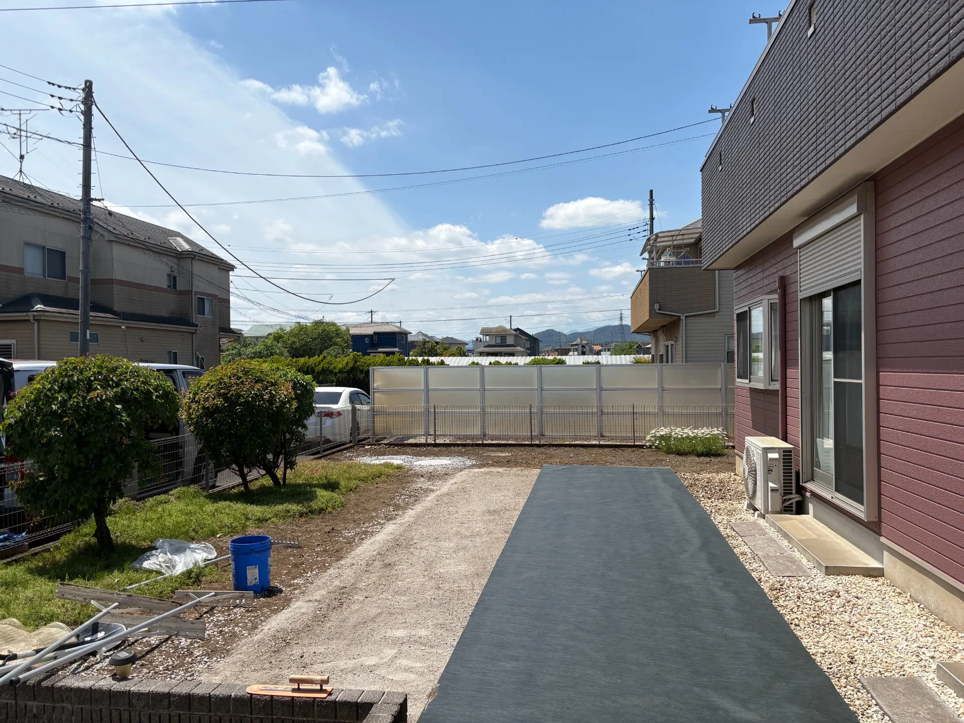 高耐久防草シート敷設