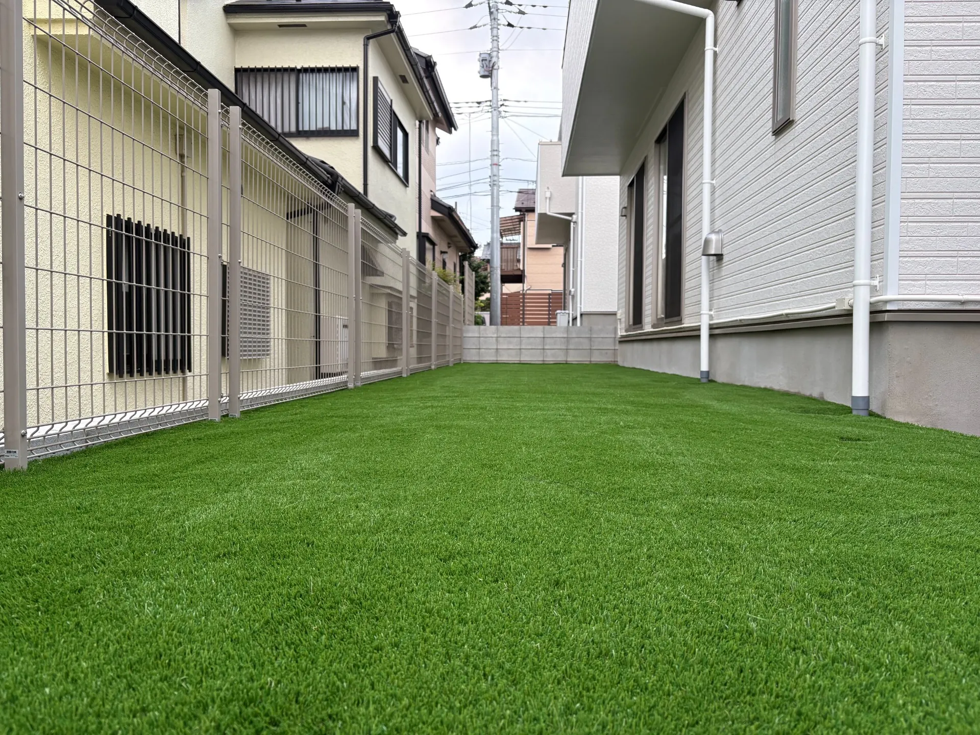 一年中緑広がる素敵なお庭が完成しました。