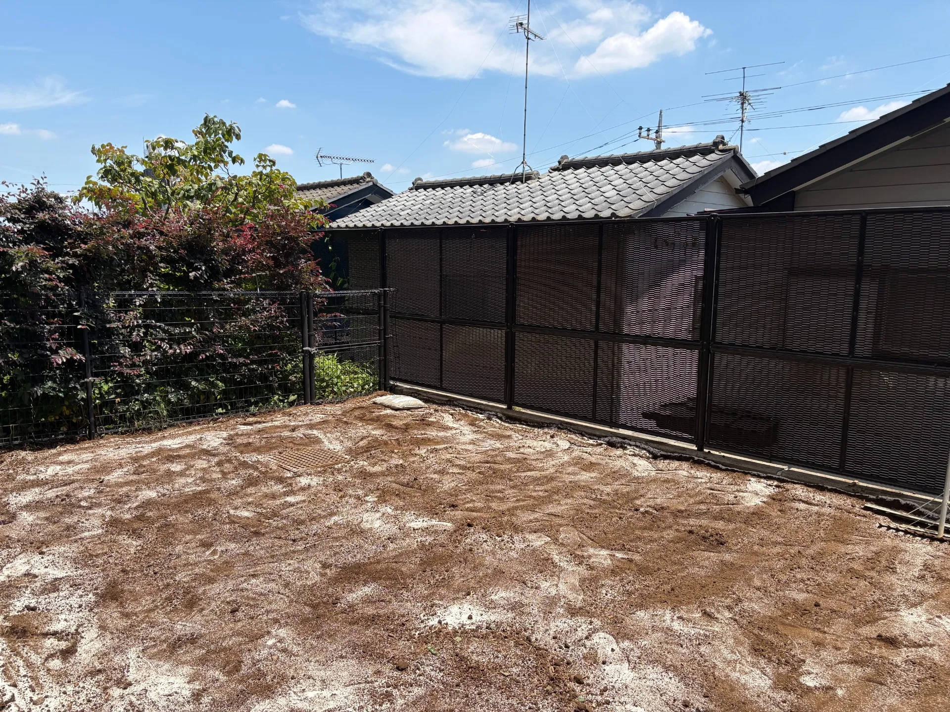 防草シート撤去・除草作業・除草剤散布